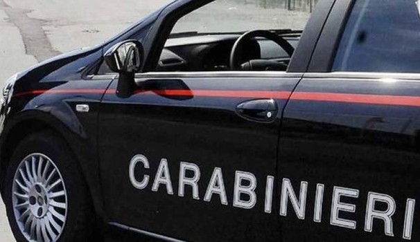 Itali, shqiptarët “engjëjt kujdestarë”, shpëtojnë nga mbytja një 66-vjeçare