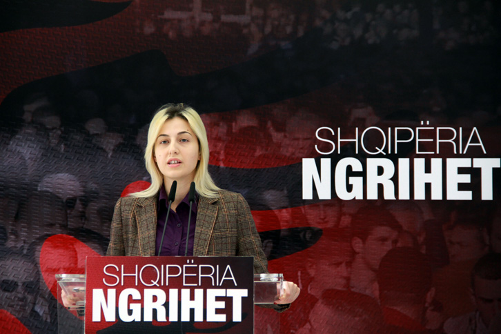 PD: Mbifaturime masive, Edi Rama me bandën e OSHEE kundër qytetarëve