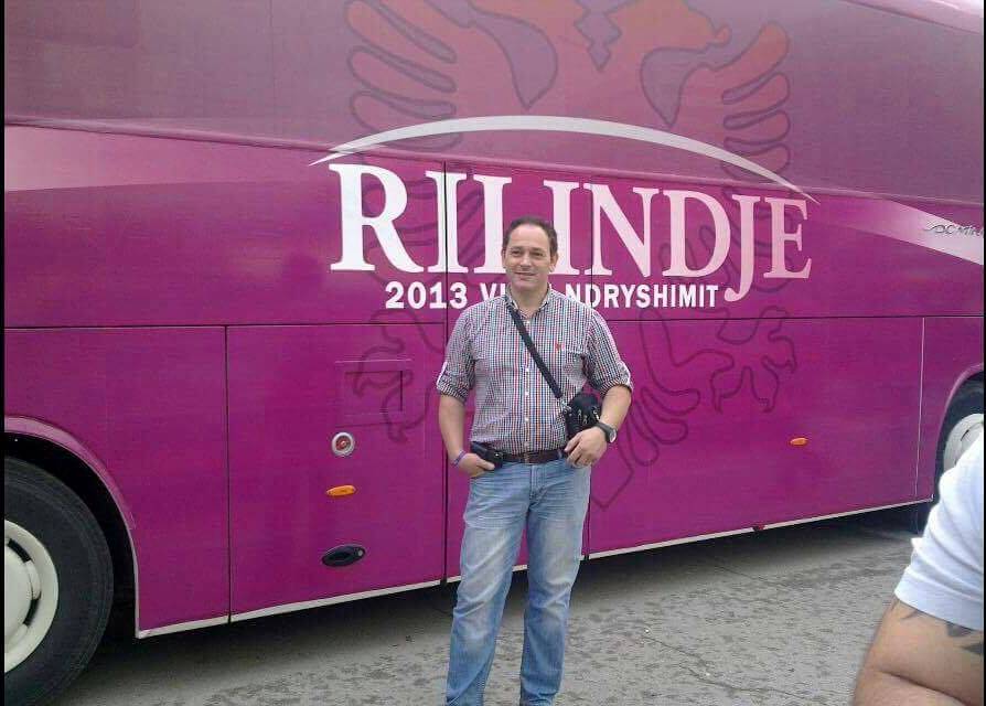 Inspektori i rryshfetit, mik i Veliajt e Tahirit, shëmbëlltyra e rilindjes