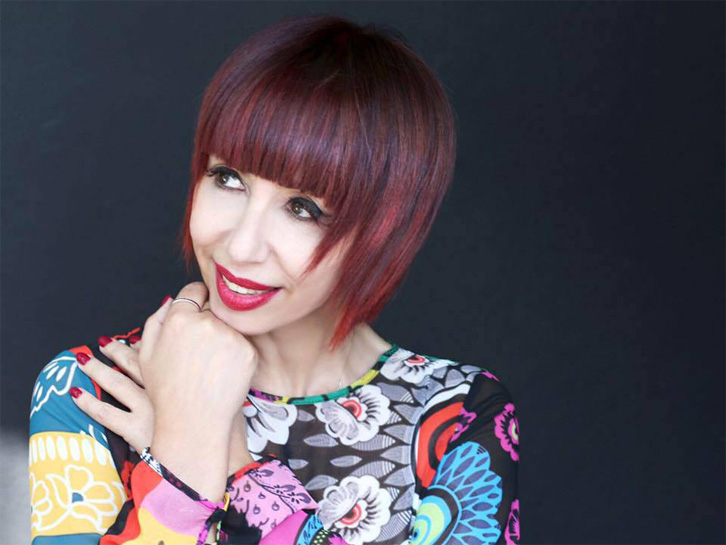 FOTO/ Irma Libohova denoncon Kasapin që i vodhi paratë e koncerteve