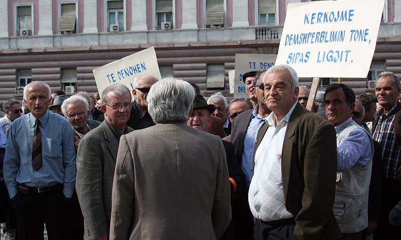 LISTA/ 68 të përndjekur që do të marrin këstin e rradhës