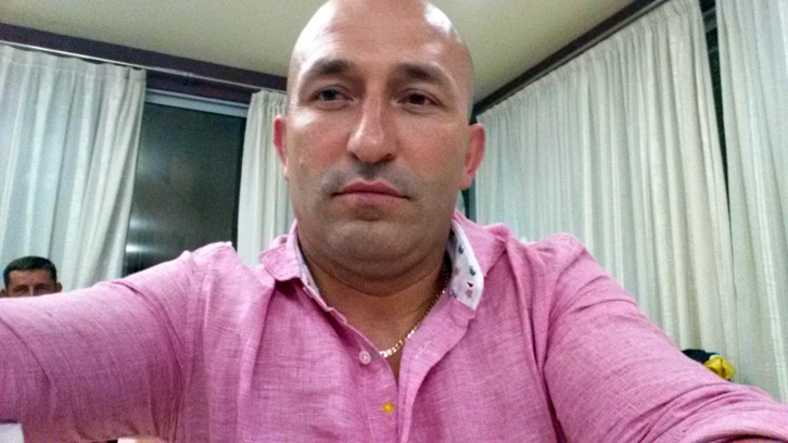 EMRI/ Vlorë, tritol makinës së vëllait të biznesmenit të vrarë