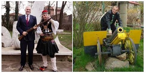 FOTO LAJM/ Ti më ke në grykën  e pushkës…, unë të kam në grykën e topit