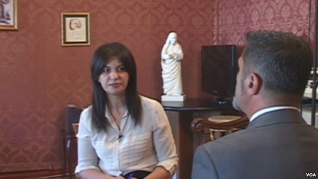 Flet Jozefina Topalli, çmendon ajo për zgjedhjet dhe të ardhmen e opozitës