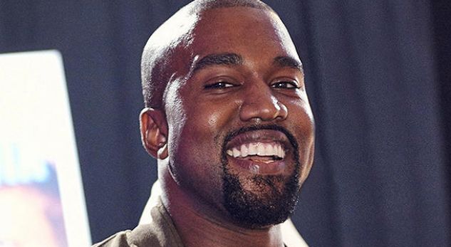 E RRALLË/ Kanye West bën shqiponjën dykrenare