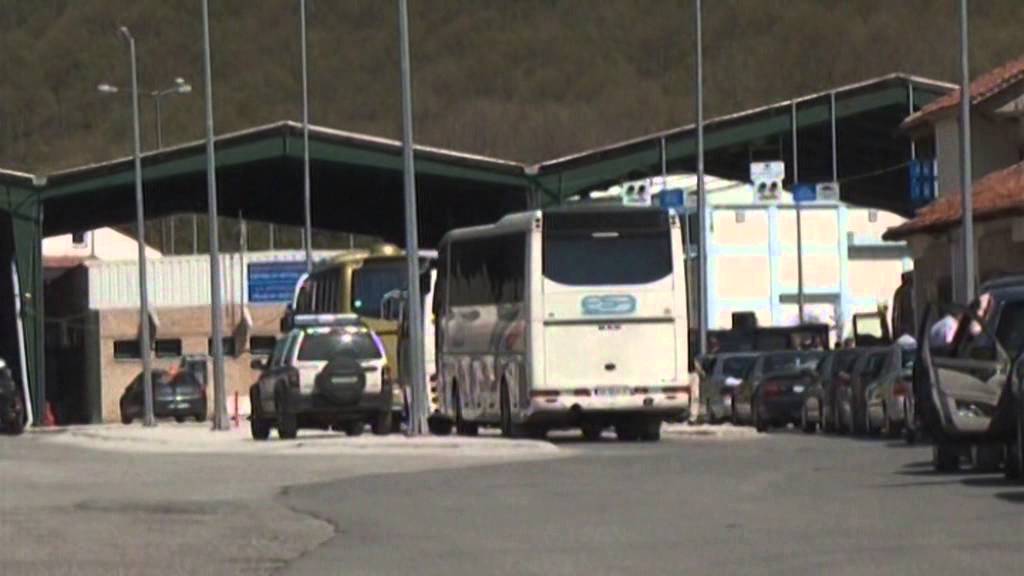 Kakavijë, Kapet afgani me pasaportë false