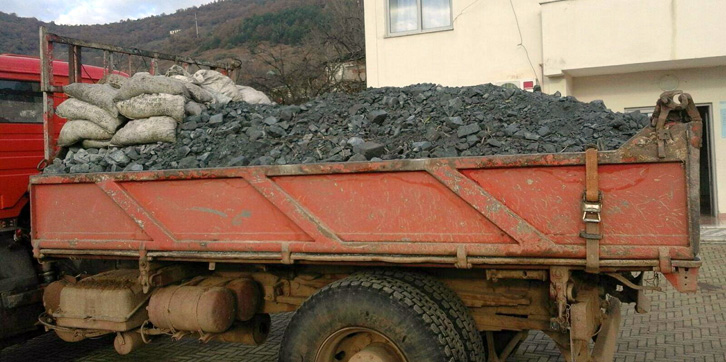 Prrenjas, sekuestrohen 12.5 ton krom