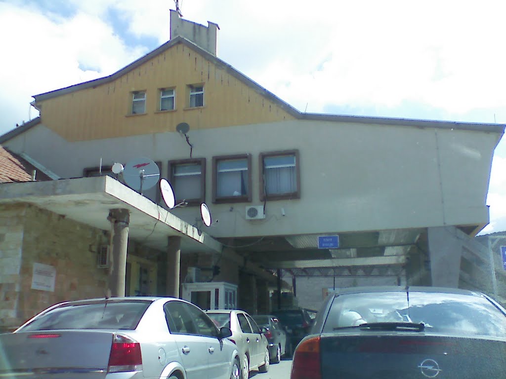 Pala greke në grevë, Kapshtica dy ditë “e mbyllur”