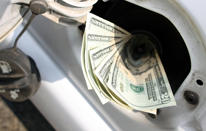 Rriten çmimet e naftës, i kalojnë 170 lekë/litër