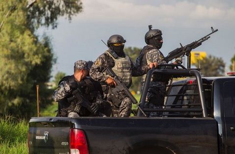Kartelet e drogës përgjakin Krishtlindjet, 16 të vrarë, 7 me koka të prera
