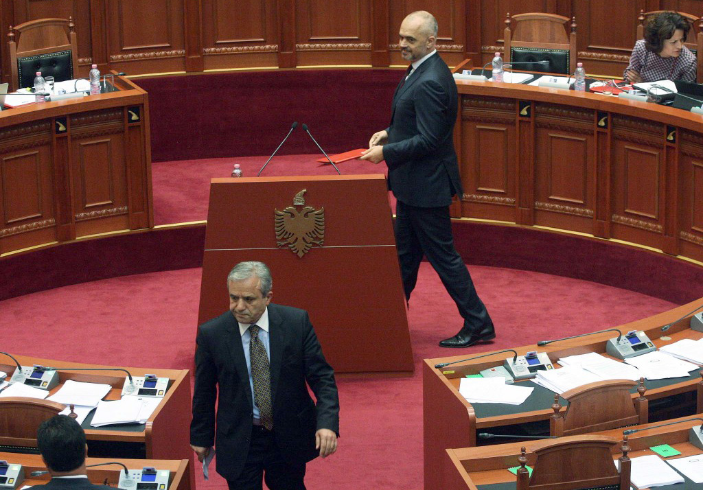 Kastriot Islami: “Aleanca e Qelbësirave” u shkërmoq për dy vjet, vendi i saj te koshi i historisë