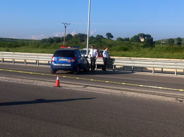 Aksidenti tragjik në Kavajë, daja i fëmijëve tregon si ndodhi përplasja