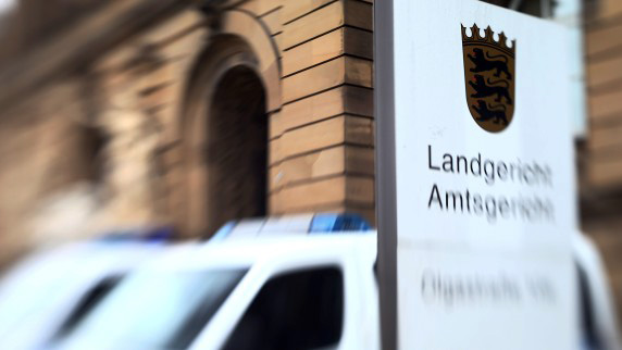 Pasi njihet me masën e dënimit të tij, shqiptari shpërthen dhe çudit pjesëmarrësit në gjyq