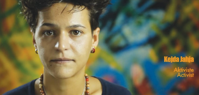 Vajza lesbike kërkon trofeun e “Big Brother” bashkë me të dashurën