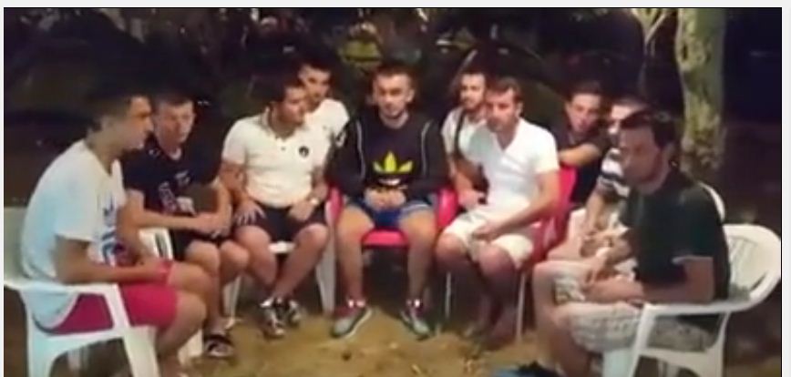 VIDEO/ Hiti i ri, Ilir Metës i këndojnë për Reformën në Drejtësi