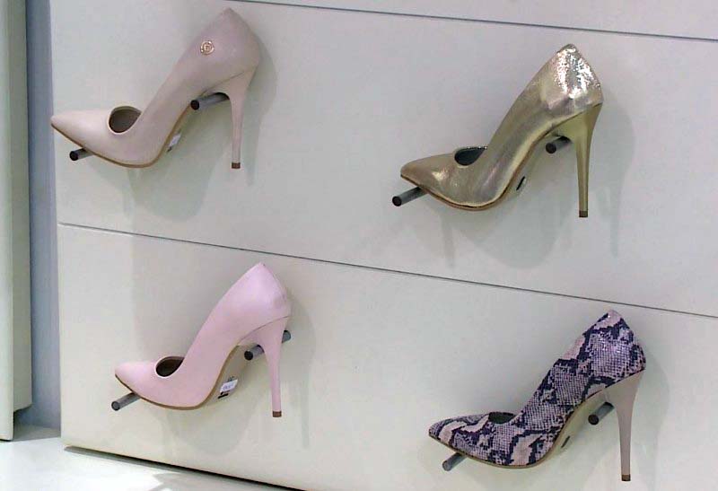 Takat e larta te femrat, stilistët dhe mjekët rekomandime të kundërta