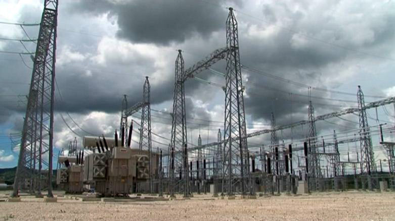 Shqipëria përmbytet nga shirat, KESH importon 7.2 milionë euro energji