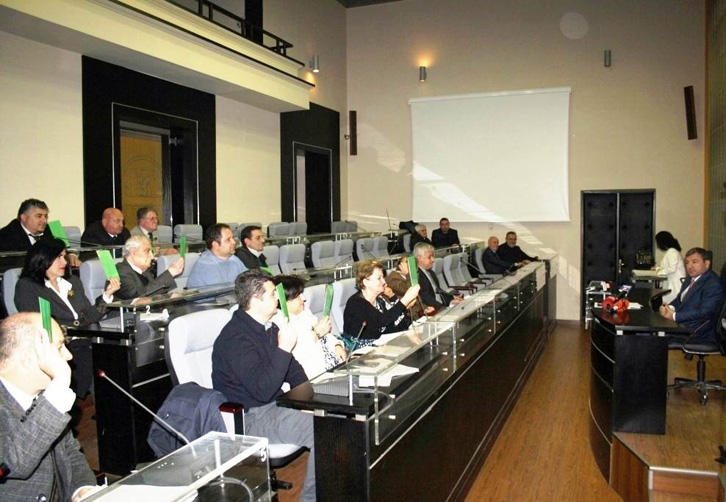 Durrës, arrihet barazia, banorët e fshatrave do paguajnë taksa sa ata të qytetit