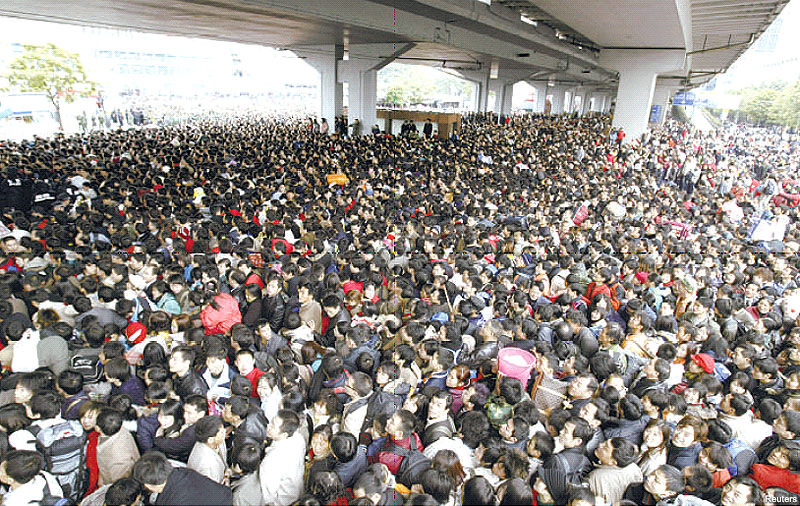 Qeveria hap dyert për punëtorët nga Kina