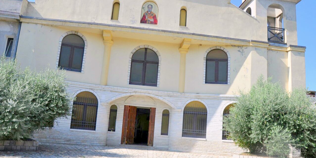 LEZHE/Vjedhja e Kishes së  “Shënkollit”, gjindet varësja e shtatores së shenjtit