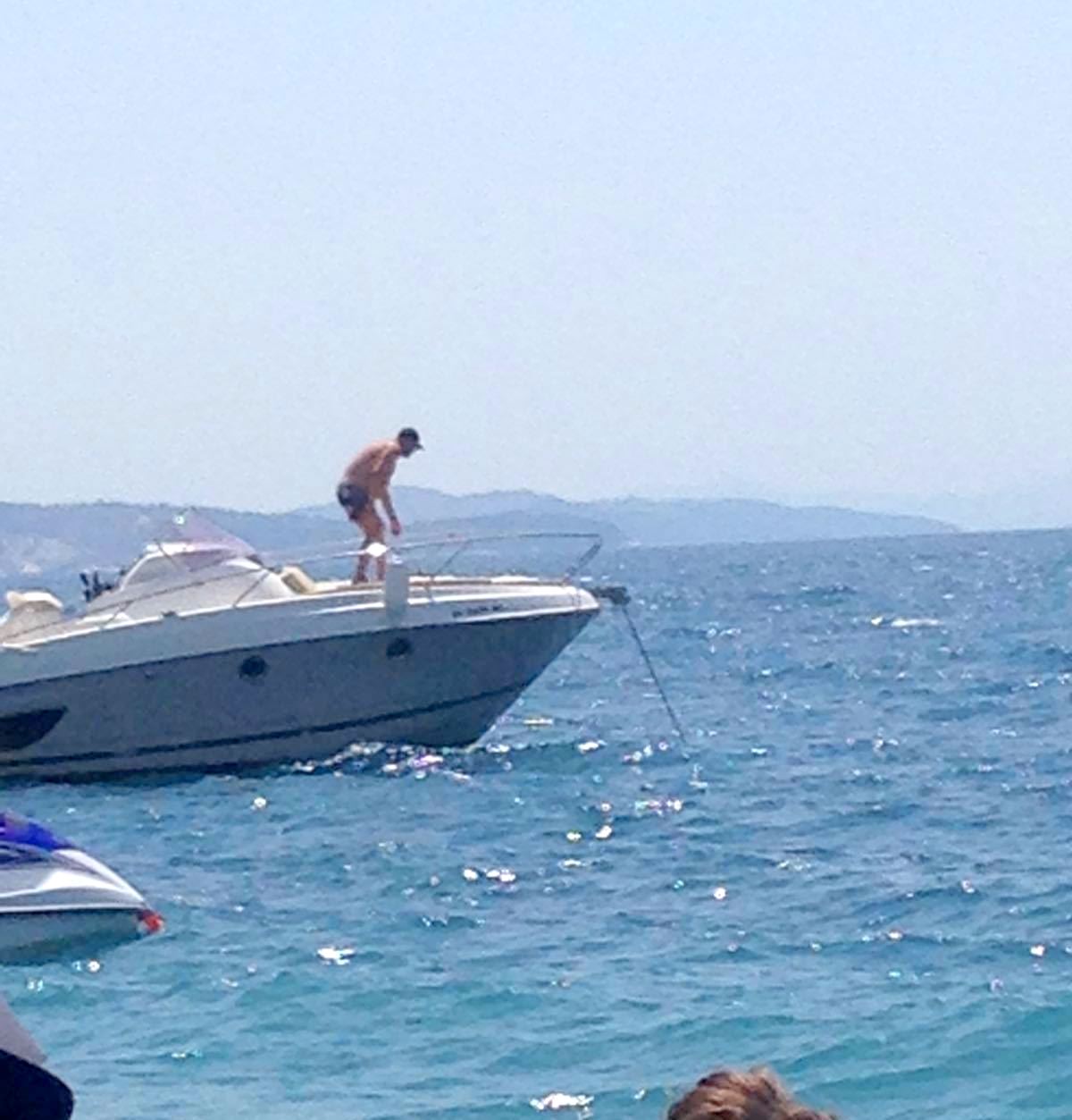 FOTO/Klement Balili me pushime në Sarandë!