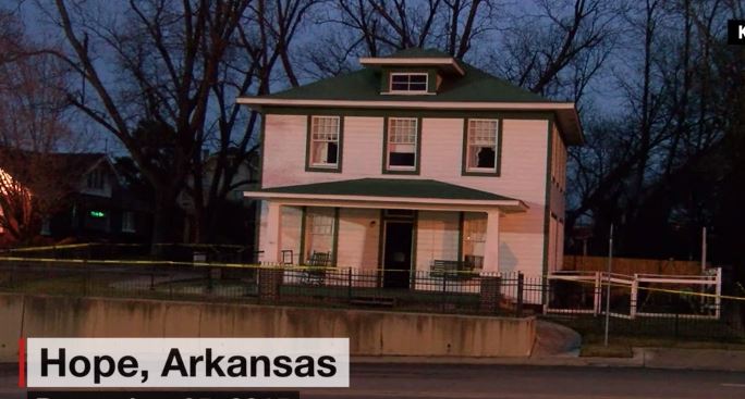 Merr flakë shtëpia e Bill Clinton