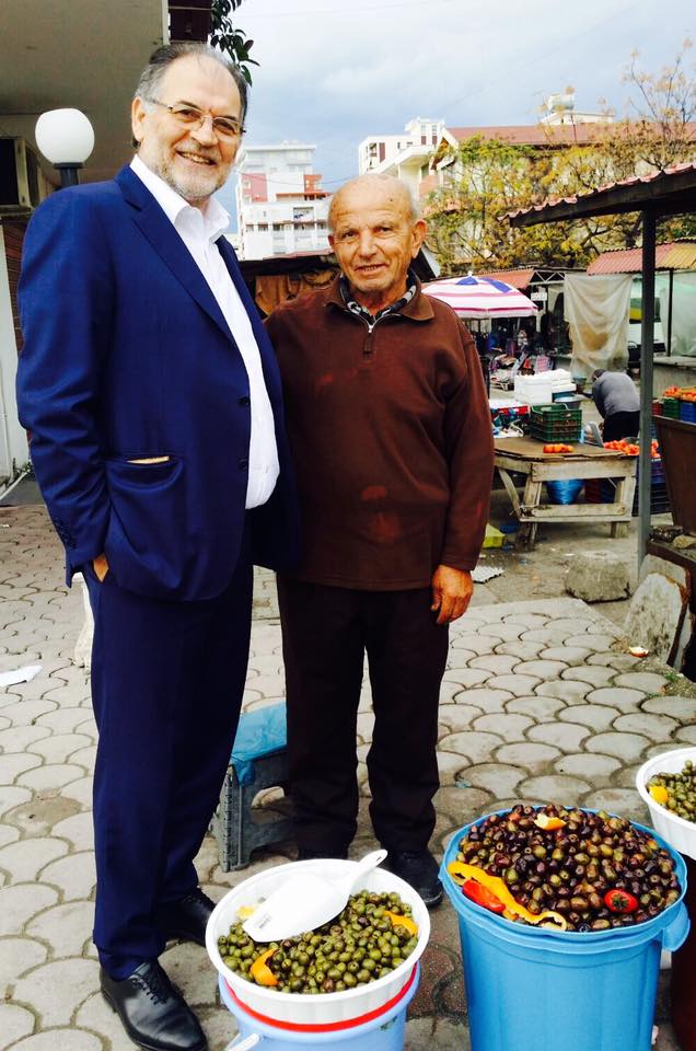 Koco Kokëdhima bën thirrje për përmbysje