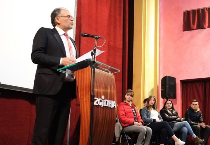 Kokëdhima: Protesta e opozitës e mbushur me qytetarë, jo vetëm militantë