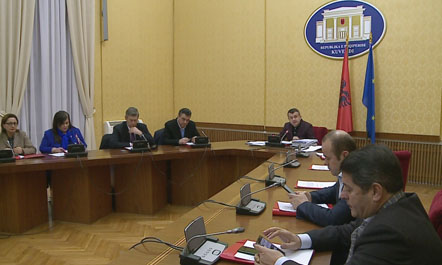 Komisioni hetimor për CEZ, dëshmitarët mungojnë, Bode: Mos dilni në përfundime të parakohshme