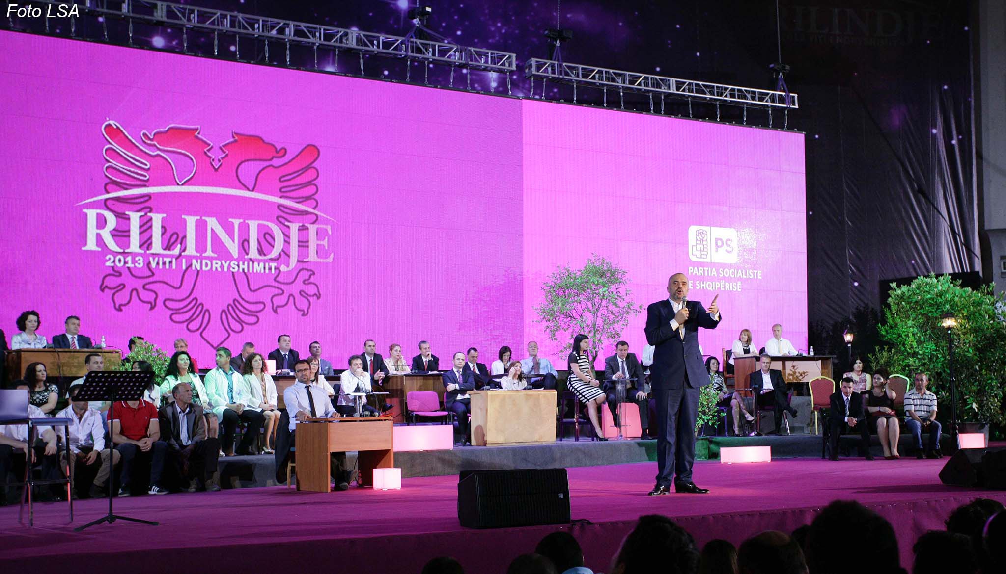 Rama pritje për delegatët, një ditë para kongresit