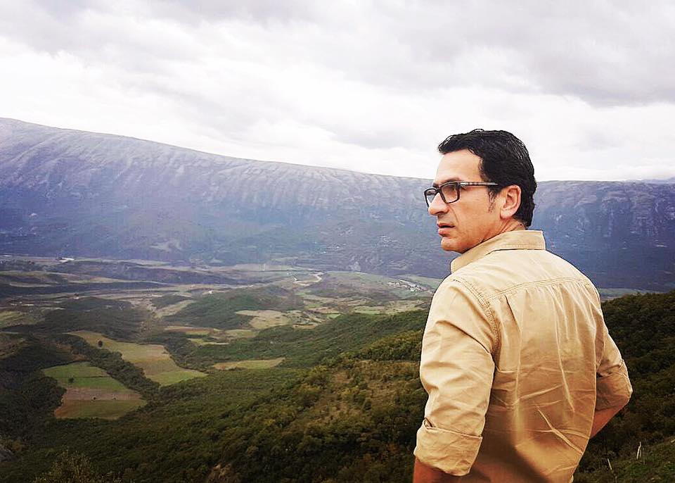 KRESHNIK SPAHIU/Pse Edi Rama po tenton të mbyll Facebook dhe Instagram?