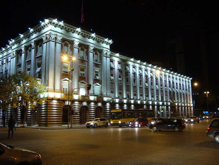 DETAJE/ Çadra e protestës “zhvendoset” te Kryesia e Kuvendit