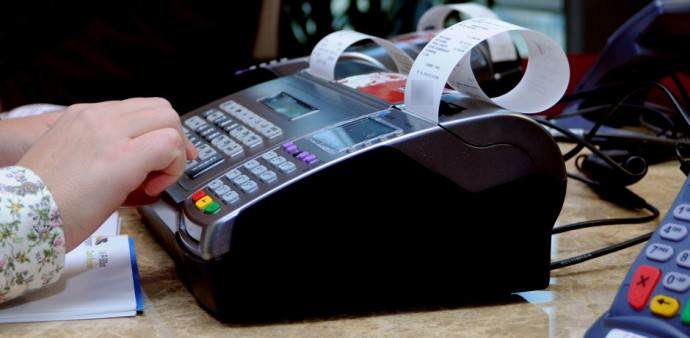 URDHËRI I KRYEMINISTRIT/Po nuk more kuponin, procedurë për largimin nga puna