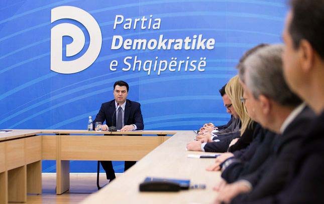 Basha: Rama-Meta kundër dekriminalizimin, mos prekni votat ju pret fundi i keq!