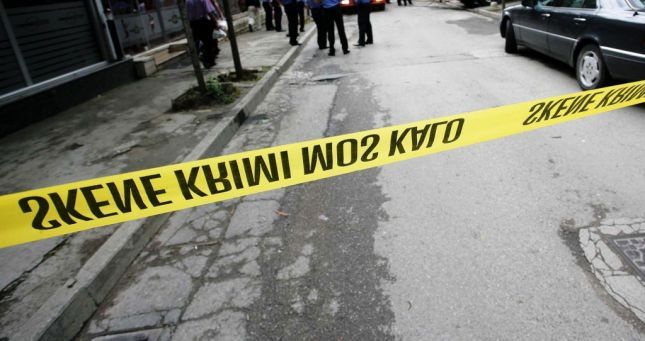 Tiranë, hidhet nga pallati një shtetas sudedez