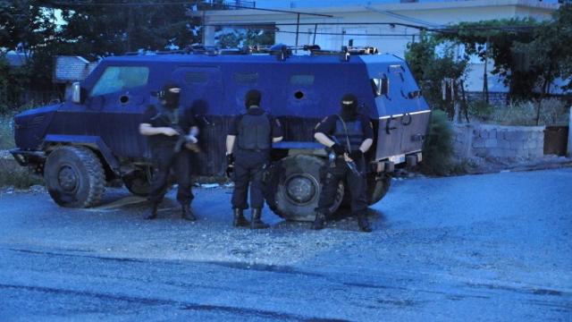 LAZARAT/Shkon në dhjetë numri i anëtarëve të listës në duart e policisë