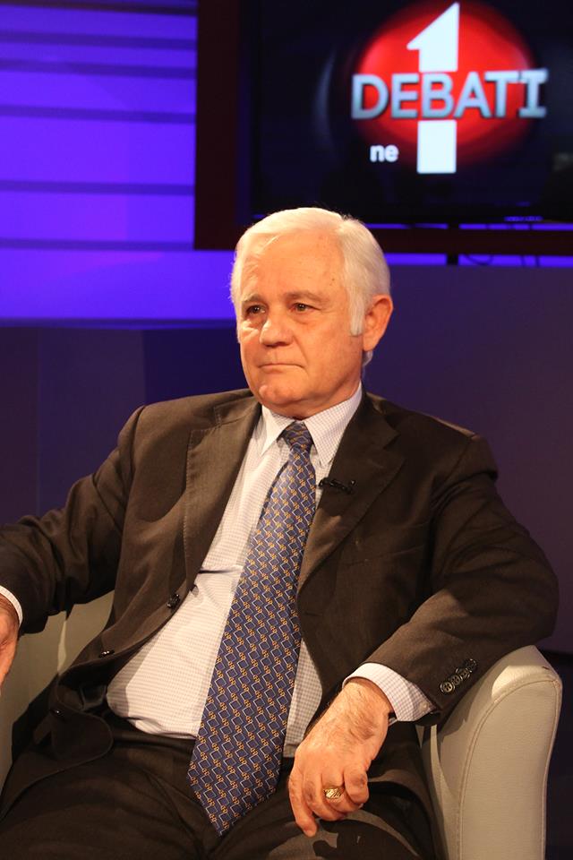 Tre ish-themelues të PS: Kjo nuk është Parti Socialiste