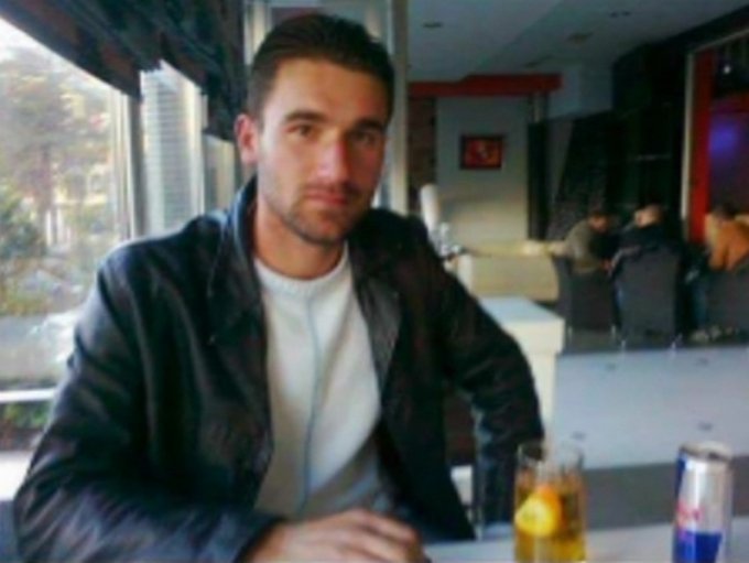 VRASJA NE GJIROKASTER/ Policia u kërkon ndihmë familjarëve për kapjen e Endrik Llukës