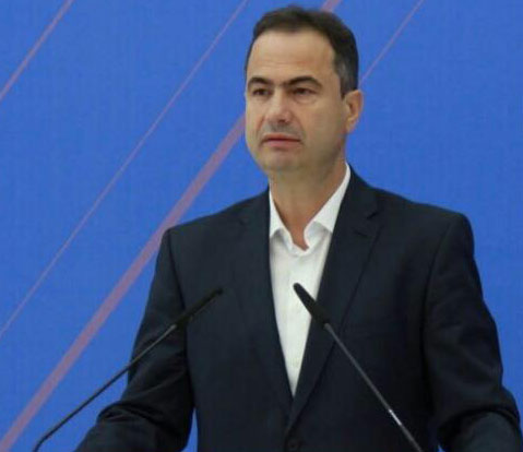 Luçiano Boci tregon debatet që u bënë në grupin e demokratëve