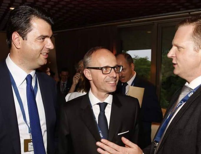 Partitë Popullore Europiane, mbështetje për platformën elektorale të PD