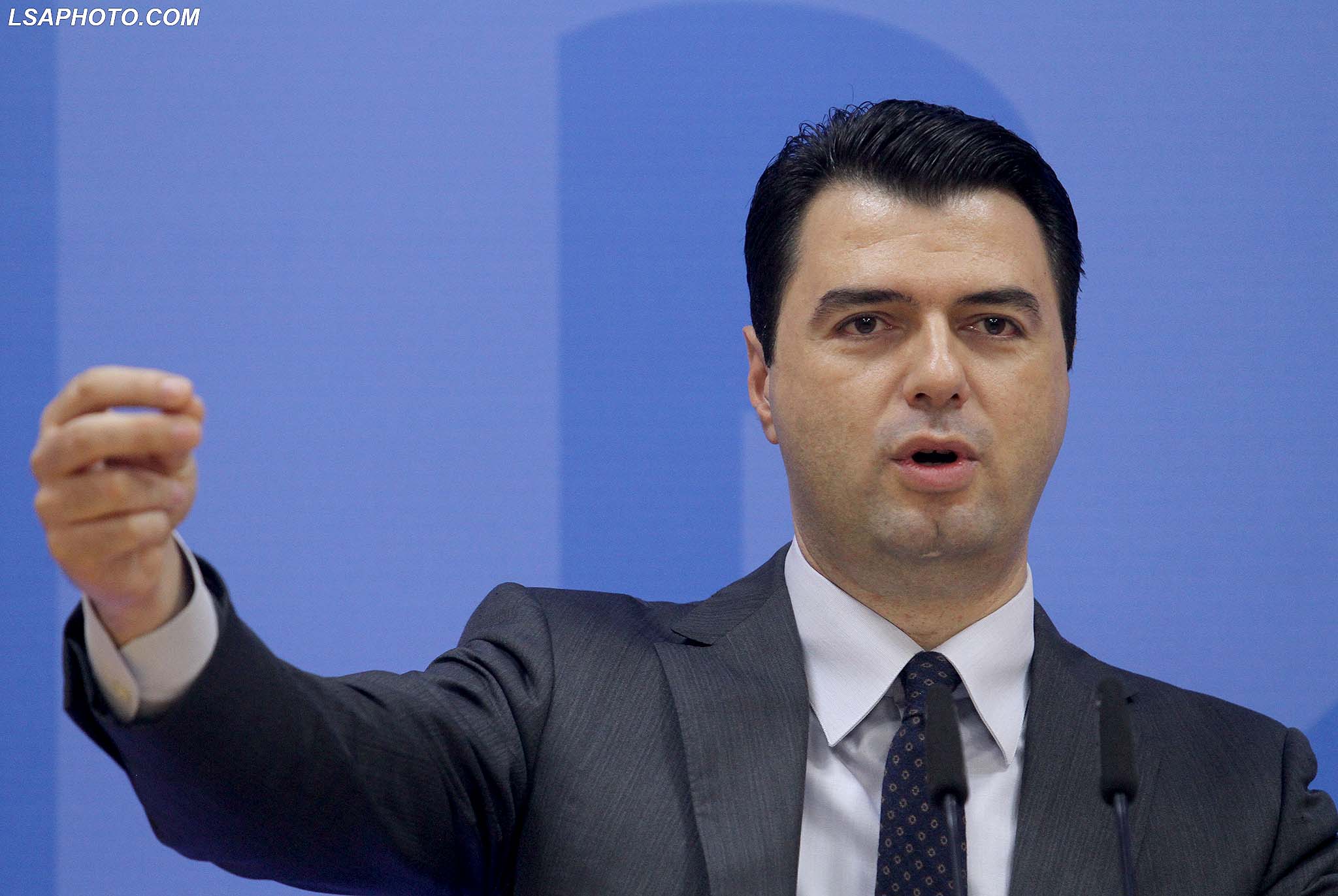 Kërcënimet e mësuesve në Dibër, Basha: Prokuroria të nis hetimet për drejtorin e Arsimit