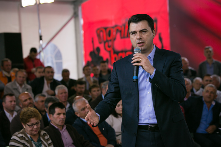 Basha flet nga çadra pas negociatave: Do vazhdojmë qëndresën, javën e ardhshme përshkallëzim të protestës me mosbindje civile