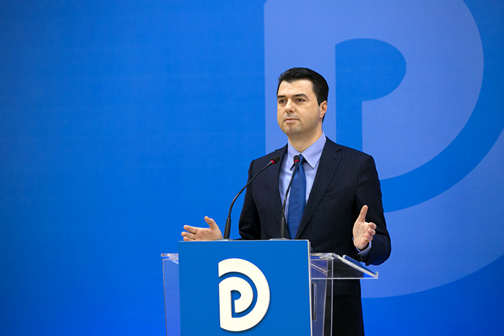 Basha: Shkarkimi i Manjanit provoi se Rama është peng i krimit dhe Meta peng i Ramës