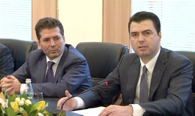 Zgjedhjet lokale, arrihet marrëveshja PD – PR, Fatmir Mediu mbështet kandidaturën e Grida Dumës në Durrës