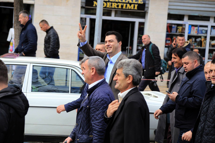 VIDEO/ Ja si laboratorët mediatikë të Ramës manipuluan takimin e Bashës dje në Klos