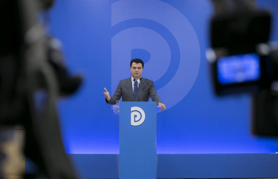 PD: Nuk i thamë Ramës “tërhiqu”, por “prano”