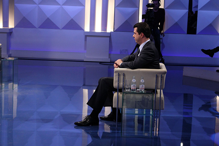 Lulzim Basha sqaron kur dhe pse është kundër Sali Berishës