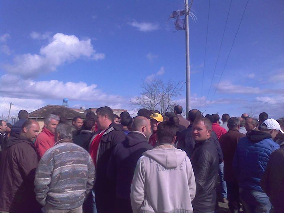 Protestat nisin edhe në Lushnjë