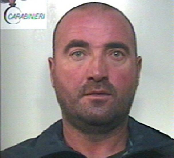 ZAMIR DAJKAJ/ Policia italiane e ndjek me helikopter, kapet te shtëpia luksoze