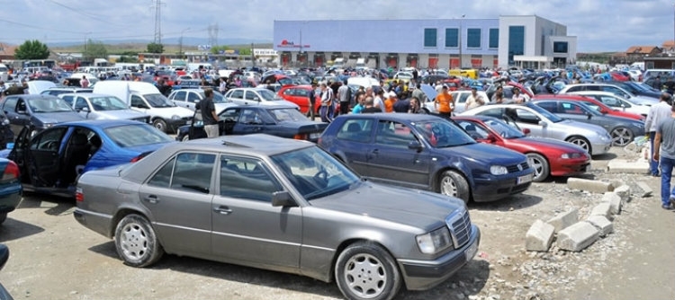 Këto janë makinat që ngelin në kolaudim nga 1 korriku i këtij viti